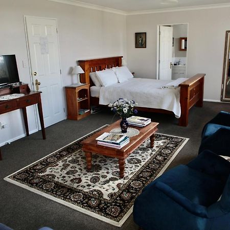 The Loft Bed And Breakfast Taupo Kültér fotó